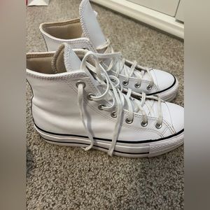 Platform Leather Converse